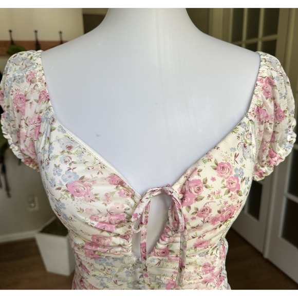 Madden NYC Sweetheart Cut-Out Bodycon Ruched Dress Floral Country Western Size M - Picture 4 of 8